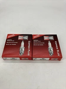 Champion 405 Copper Plus Spark Plug RN14YC - 8 Pack - Picture 1 of 4