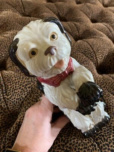 Estatuilla de perro vintage de cerámica negra blanca pintada a mano patas traseras de pie 9" de alto - Imagen 1 de 12