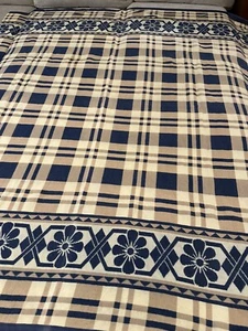 Antike Vintage blau & beige Schurwolle Plaid Gänseblümchen Design Decke Anfang 1900 - Bild 1 von 15