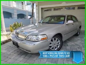 2003 Lincoln Town Car CARTIER - CLEAN CARFAX - 80K MILES - 2 OWNERS - UPG RADIO - Bild 1 von 24