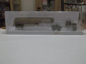 Brekina 85764 - Duel Truck - Peterbilt 281 - 1/87 Scale - NEW - Picture 1 of 9