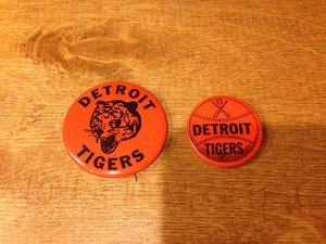 Lot of (2) 1970's Detroit Tigers Style pins in Great Condition 1.75" and 1.25" - Picture 1 of 2