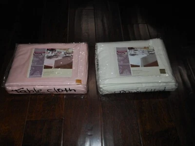 NUEVO Lote de 2 manteles clásicos Home by Target 60 x 84 y 60 x 104 oblongos paquete de 2 Foto 1 de 4