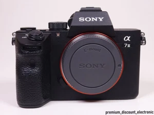 Sony Alpha 7 III 24,2MP Systemkamera A7 III ILCE-7M3 Vollformat 3.531 Klicks OVP - Bild 1 von 1