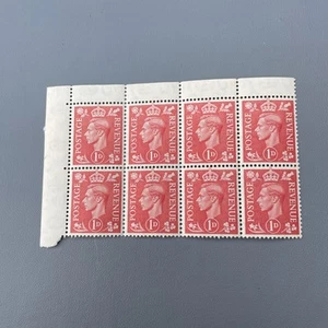 1941-1948 KGVI 1d dull red block of eight stamps MNH - Picture 1 of 2