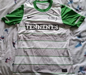Camiseta de fútbol oficial Nike Glasgow Celtic 2011-2012 (mediana para adultos) - Imagen 1 de 10