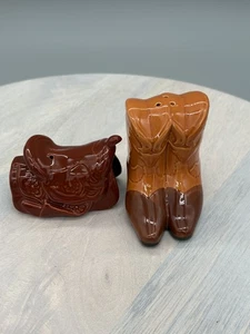 Western Keramik Cowboystiefel und Sattel Salz & Pfefferstreuer 1991 Sri Lanka - Bild 1 von 11