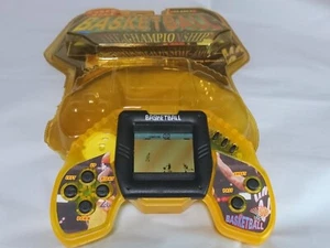 Basketball Championship Cyber Zone/ VINTAGE lcd Game - Picture 1 of 18