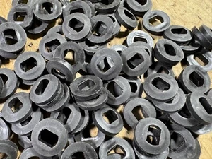 Palanca de cambios Downtube piezas arandelas espaciadores lote de 10 espaciadores de marco negro Boss - Imagen 1 de 3
