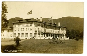 Lake George NY-FORT WILLIAM HENRY HOTEL-RPPC J.S Wooley Postcard Adirondacks - Picture 1 of 1