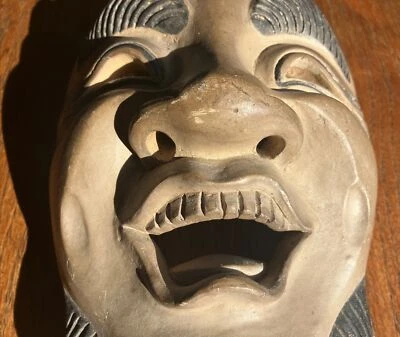 Antigua Máscara Japonesa Noh Hombre Barbudo Riendo Máscara Kagura Cerámica 10 in/25 cm Foto 1 de 4