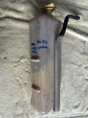 1994-1996 DODGE DAKOTA РАДИАТОР ОХЛАЖДАЮЩЕЙ ЖИДКОСТИ ВОССТАНОВЛЕНИЯ РЕЗЕРВУАР БУТЫЛКА ID 52027777 - Изображение 1 из 4