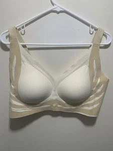 Size 4XL Stretch Comfort Wireless Bra NWOT 0068 - Picture 1 of 10