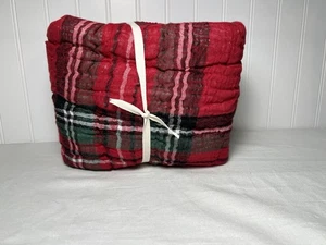 Pottery Barn Stewart Plaid Cloud Quilted King Sham - Picture 1 of 4