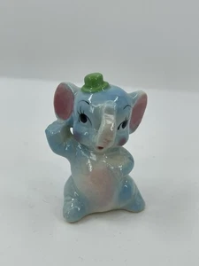 Elefante azul vintage con sombrero verde y baúl 3” ÚNICO salero o pimentero - Imagen 1 de 7