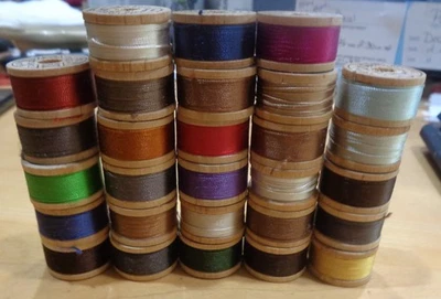 Lot of 28 Vintage Belding Corticelli Wood Spools/Silk Thread Buttonhole Twist - Image 1 of 4