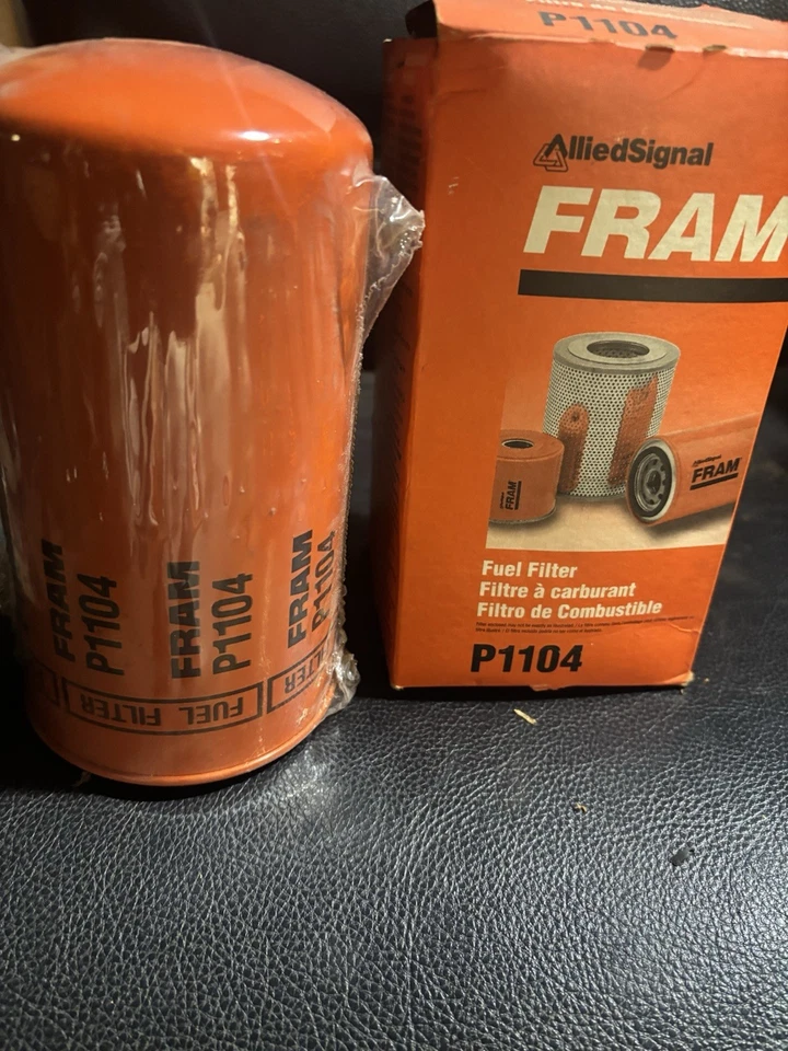 Marco de filtro de combustible P1104 Foto 1 de 1