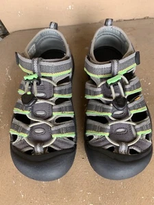 KEEN Sport Sandal Youth / Kids size 3 ( Very Nice Lightly Used ) - Picture 1 of 9