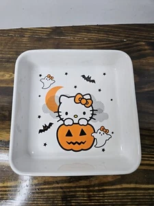 Hello Kitty Halloween Orange Pumpkin Baking Dish NEW 2023 - Picture 1 of 8