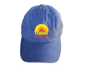 Today Show Studio 1A Mütze Baseballkappe NBC Experience Store Strapback Einheitsgröße blau - Bild 1 von 6
