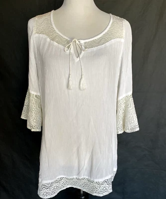 Blusa Top ROPER Talla M Blanca Crepé Crochet Encaje Acento 3/4 Slv Borla Corbata Nueva con Etiquetas Foto 1 de 4
