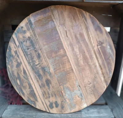 ❤ Großes rundes  Tablett mit Füssen  Altholz Deko  Holz Vintage alt used ❤ - Bild 1 von 2