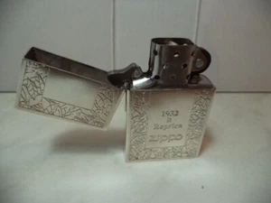 ZIPPO LIGHTER 1932 REPRICA REPLICA SILVER PLATED JAPAN LIGHTER USED DISCOUNT - Imagen 1 de 9