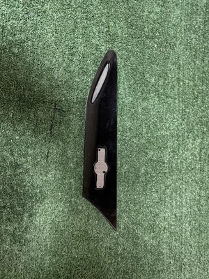 Toyota Scion FR-S 2013 2,0 L guardabarros lateral izquierdo moldeado negro OEM Foto 1 de 4