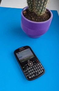 Celular qwerty vintage para colección Samsung SCH-S380 (año 2005) - Imagen 1 de 2