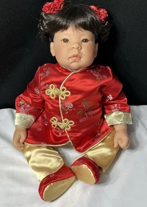 Muñeca bebé Lee Middleton tamaño natural China 2000 Asia oriental oro rojo 1867/2000 - Imagen 1 de 17