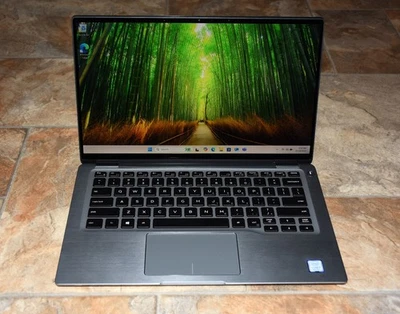Dell Latitude 7400 2-in-1 14" Core i7-8665U 16GB RAM 256GB SSD Touch Win 11P - image 1 of 4