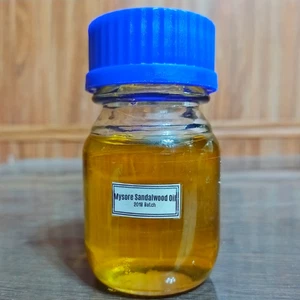50ml 7+ Jahre altes REINES MYSORE SANDELHOLZÖL HYDRODESTILLIERT!🪵🥇DHL EXPRESS!⚡️🚚 - Bild 1 von 7