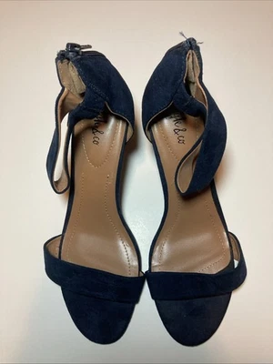 Style & Co Mujer Payceef Tacones Altos Correa al Tobillo Acolchada Azul Marino Talla 7 Foto 1 de 4