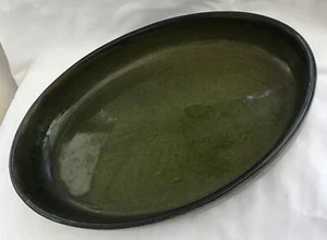 Teglia da forno in ceramica, CCF La Cigogne, ovale, smalto verde, cicogna su base, francese - Foto 1 di 12