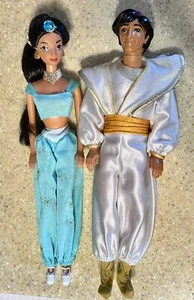 Disney Aladdin and Jasmine Dolls , VINTAGE 1992, ORIGNAL , 2 Dolls With Outfits - Picture 1 of 10