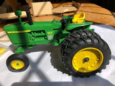 John Deere "4010" Iowa State Fair Spec. Edición de Ertl escala 1:16 nuevo en caja Foto 1 de 4