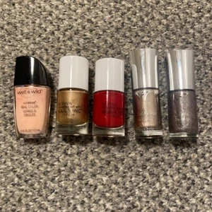 Paquete de esmalte de uñas 5 piezas (CLAILS INC, NO7 y húmedo N salvaje) - Imagen 1 de 1