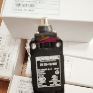 1PC NEW SCHMERSAL ZR 336-11z-M20 Limit Switch Fast delivery - Picture 1 of 9