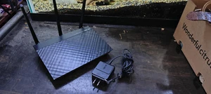 ASUS RT-N66U 450 Mbps 4-Port Gigabit Wireless N Router Asus-Merlin install - Picture 1 of 6