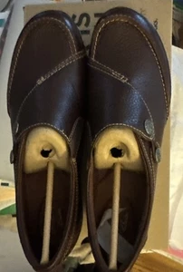 Clarks Women's Ashland Lane Q Leather Slip On Redwood Size 9.5 Narrow NIB - Picture 1 of 3