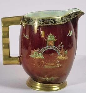 Jarra Carlton Ware Rouge Royale con interior brillante y detalle dorado 13,5 cm - Imagen 1 de 8