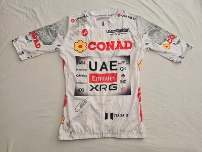 Camiseta ciclista firmada por Isaac Del Toro 2025 Giro de Italia equipo Emiratos Árabes Unidos México *Prueba* Foto 1 de 3