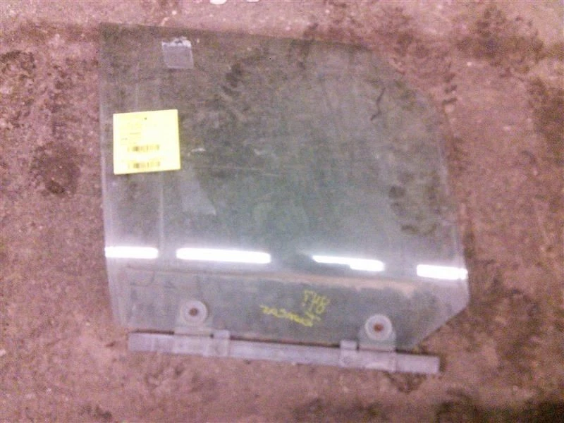 Vidrio de puerta delantera de pasajero a través de 3/88 para Lincoln & Town Car 80-88 255073 Foto 1 de 1