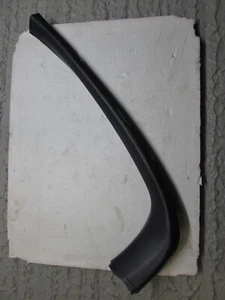 1993 Toyota Celica GT 2.0 ST182 Mk5 - Nearside rear window surround trim Blue - Picture 1 of 4