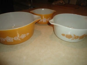 Pyrex Butterfly Gold Vintage Casserole Dishes #473, 474, 475 EC - Picture 1 of 6