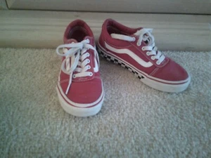 VANS Off The Wall Youth Size 1 - Picture 1 of 3