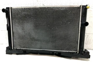 TOYOTA PRIUS 2010 1.8 HYBRID ENGINE COOLANT WATER RADIATOR 422134-1041 / 2009-15 - Imagen 1 de 6