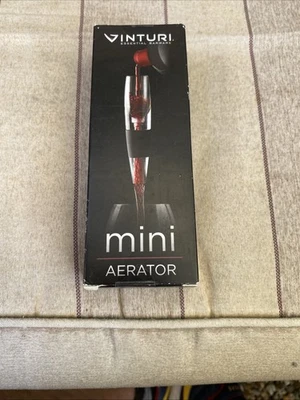 Vinturi Essential Barware Wine Aerator with Protective Clip - Image 1 of 4