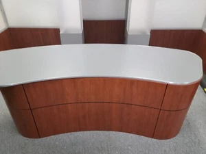 UNISET NUNS Modular On Set Newsdesk - CUSTOM Design- 4 Top System - Picture 1 of 19