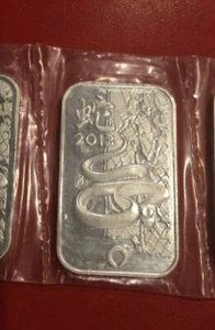 2013 Year Of The Snake Chinese Zodiac 1 Troy Oz .999 Fine Silver Medal Ingot Bar - Picture 1 of 3